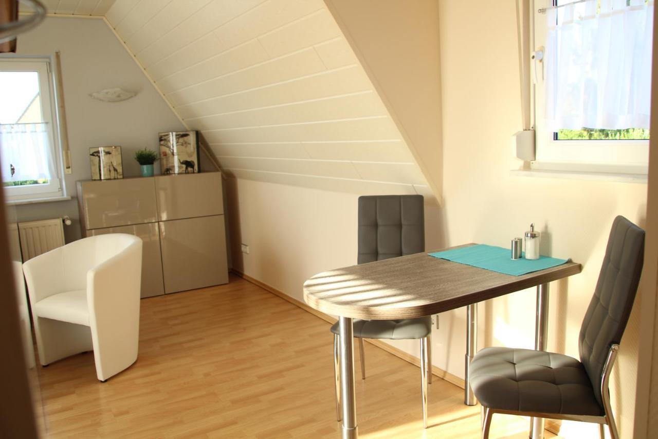 Ferienwohnung Auf Der Blumenstrasse Неттеталь Экстерьер фото